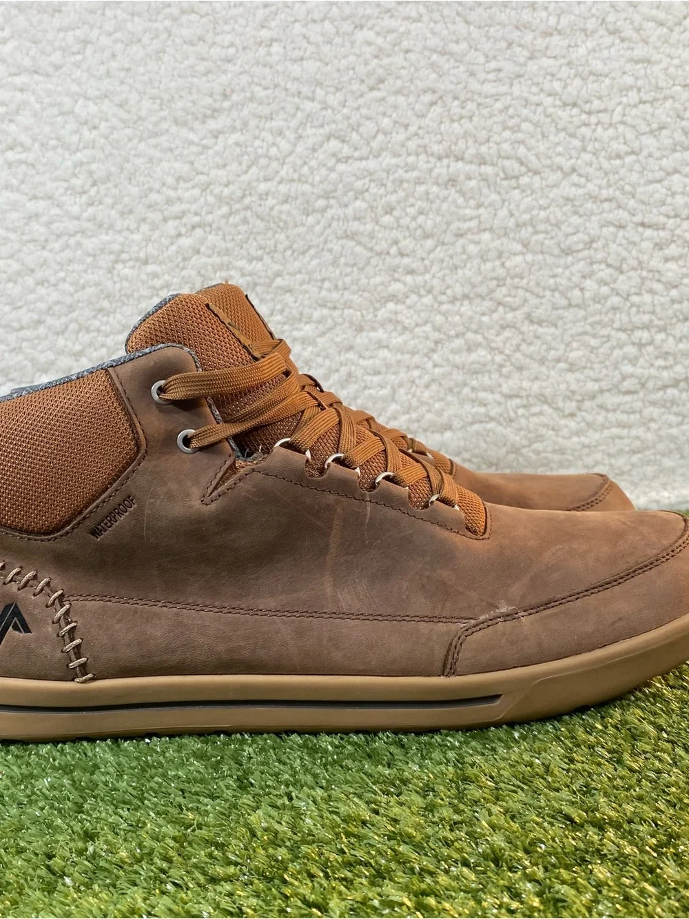Forsake 'Phil' Waterproof Mid Top Hiking Sneakers Mens Size 13 Lace Up Brown